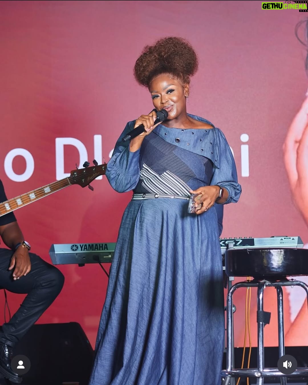 Sonia Mbele - 11.1K Likes - This night marks one of the most unforgettable, timeless nights of all time. When @nicksoulworld gave a performance of his life 👏🏽 you remain the most talented artist in my eyes. South Africa 🇿🇦 is proud to call you one of our living Icons. Now go and takeover the world my friend. Love you I do ❤️‍🔥
#nicksoul 
#talent 
#timeless 
#letscelebratethem 
#international 
#flowers
#uk