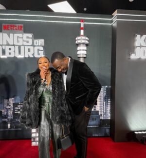 Sonia Mbele Instagram - @connie_ferguson Miss Connie I know we have our random talks…but there was NOTHING RANDOM about our discussing the 3rd Season of #kingsofjoburg it is scary good…and after binge watching tonight I’m like whatt 😳 you did it my sister, and I’m sure your Guardian Angel is looking on with pride 👏🏽 @clintonthebrink I thought I knew you…from playing friends and roomies on generations to this df!!!
#bravo 
#welldone 
#kingsofjoburg 
#netflix 
#gamechanger 
#bingewatch