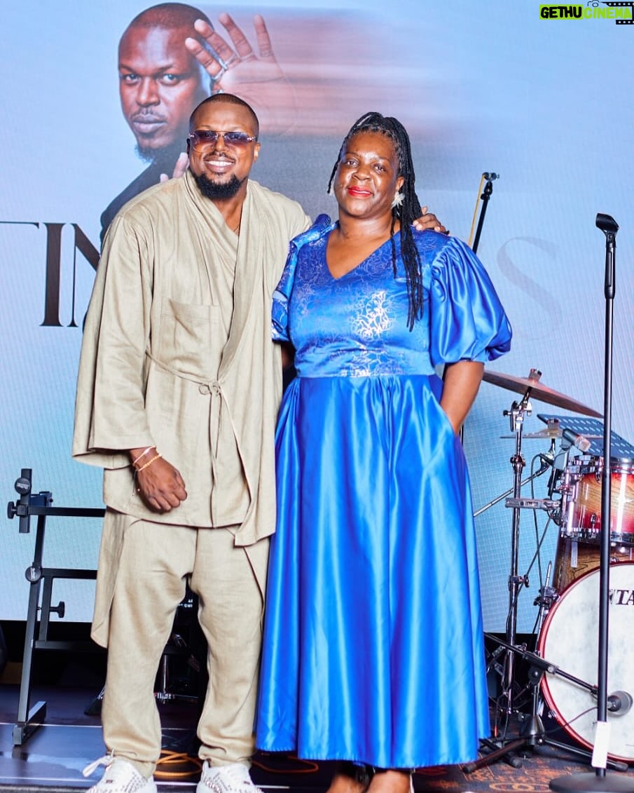 Sonia Mbele - 11.1K Likes - This night marks one of the most unforgettable, timeless nights of all time. When @nicksoulworld gave a performance of his life 👏🏽 you remain the most talented artist in my eyes. South Africa 🇿🇦 is proud to call you one of our living Icons. Now go and takeover the world my friend. Love you I do ❤️‍🔥
#nicksoul 
#talent 
#timeless 
#letscelebratethem 
#international 
#flowers
#uk