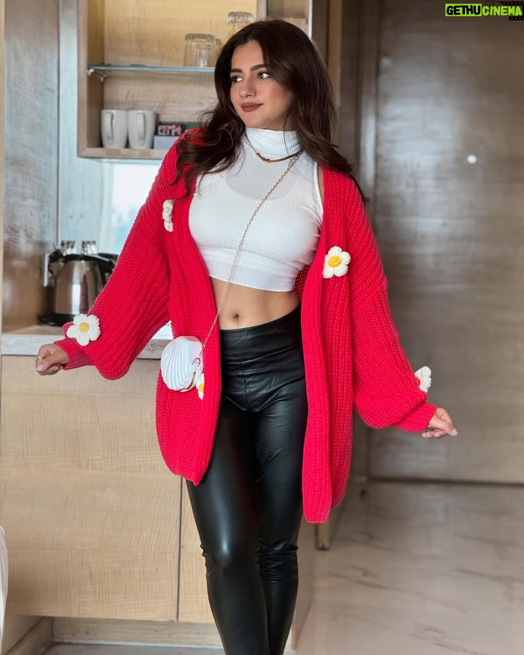 Sonia Verma - 9.6K Likes - In my Pinterest era ❤️🌺