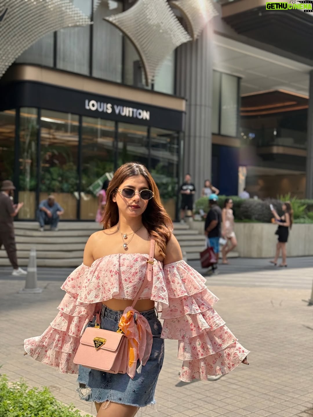 Sonia Verma - 24.4K Likes - 👐 🦋
