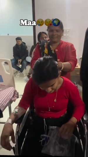 Soniya Meena Instagram - Maa❤️ #reelsinstagram #trendingreels #foryou #foryoupage #virałreels #viralvideos #bmw