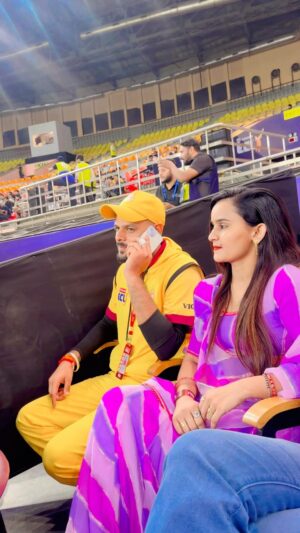 Soniya Meena Instagram - 🥰#reelsinstagram #trendingreels #reels #foryou #foryoupage #reelsindia #reelsvideo #viralreels #viralreels #trending #viral #réel #ree #feelitreelit #reelslovers #ecl #lucknowlions🦁