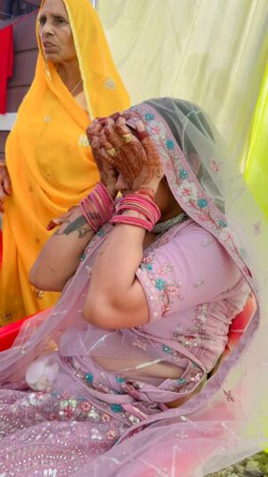 Soniya Meena Instagram - Song 😢 #reelsinstagram #trendingreels #reels #foryou #foryoupage #reelsindia #reelsvideo #viralreels #trending #viral #bmw