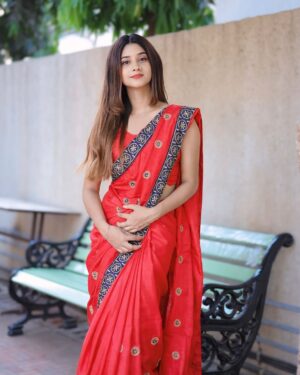 Soniya Official Instagram - Tumchi marathi mulagi ❤️
#reels #explore #instagood