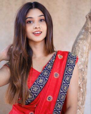 Soniya Official Instagram - Tumchi marathi mulagi ❤️
#reels #explore #instagood