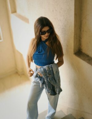 Soniya Official Instagram - Which one your favourite? 💙
#photo