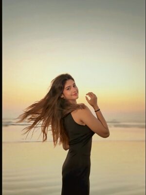 Soniya Official Instagram - Ye Shahil aur samundar 🌊🦋
#photo