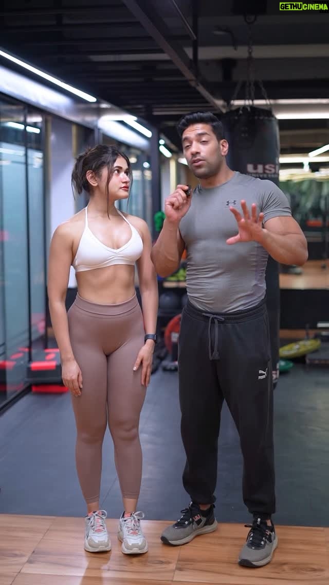 Soniya Singh Khatri - 228.6K Likes - 💁🏾‍♀️