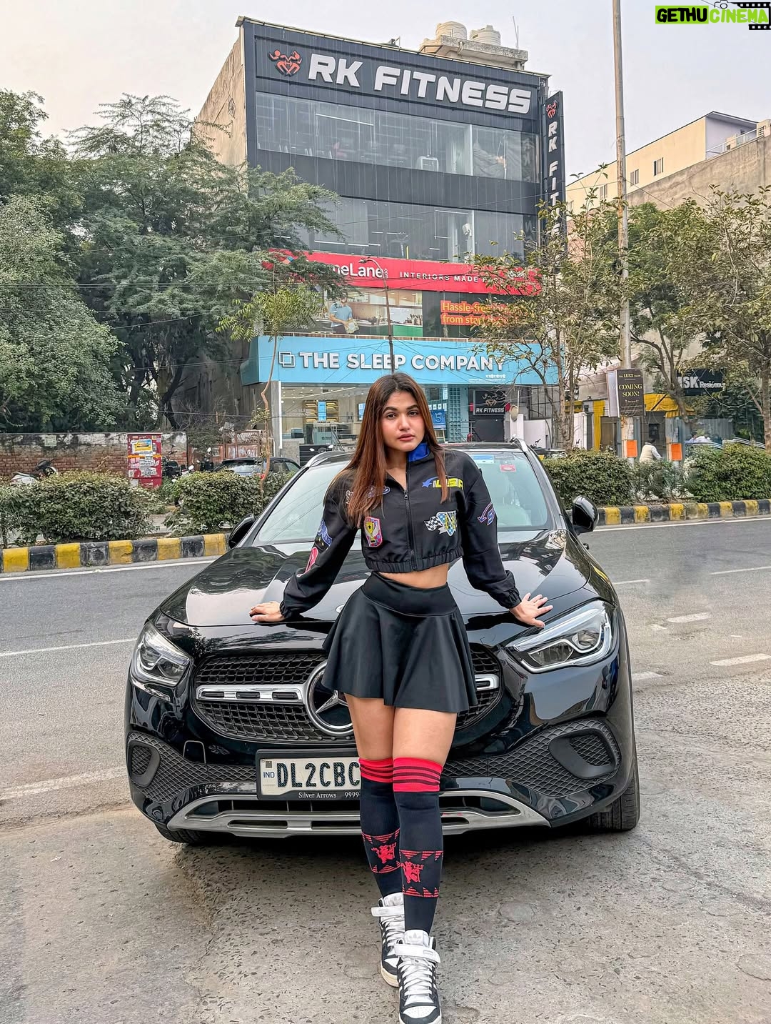 Soniya Singh Khatri - 234.6K Likes - 🤷🏾‍♀️