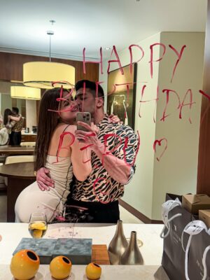 Soniya Singh Khatri Instagram - Happy Birthday Husband 💋
I Love You 🖤 @rohitkhatrifitness