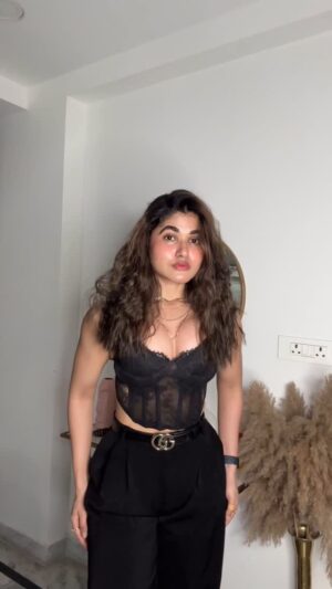 Soniya Singh Khatri Instagram - Weekend Vibes✨
-
@fitnessfriends.co
• Code : fitgirl