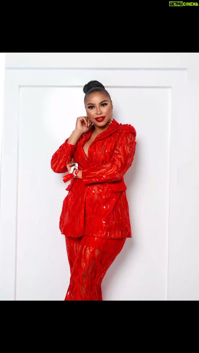 Sophie Ndaba - 3 Likes - Thank you Orah of @tallit_wear for an amazing full of life spring collection💥💓
The Wonder Women @shesawonder_africa loved every moment.

Standby for @otiz_seflo collection😅💫💃

#SAW24 
#SAW
#shesawonder 
#meandmygod 
#meandmygodproject 
"Reignite The Fire in You"