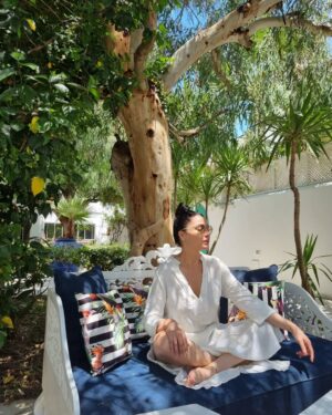Souhir Ben Amara Instagram - C'est par le bien-faire que se crée le bien-être.
@darginokelibia :Je vous remercie pour votre accueil chaleureux et pour l'attention que vous nous avez portée pendant notre séjour, à très vite 
#summer #chill
#chillvibes
