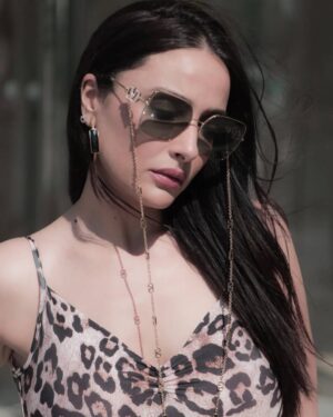 Souhir Ben Amara Instagram - 📸 @mensi.melek
👗@buy__luxe