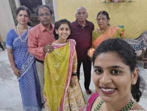Sreeja Akula Instagram - Celebrated Diwali with my entire family before I leave for my next tournament in Germany🏓
Happy Diwali everyone! 🪔 💫🌟🫶🏼