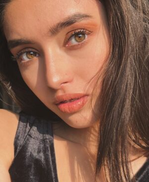 Srishte Kalia Instagram - Janam pyaar tumse hai , tumpe hi najar katil 
 🖤✨
 
@nehaalnaseem 
#thegirlfromhimachal 
#instagram #instadaily #instapost #explorepage #modelshoot #fyp #foryoupage #trending #sadqay
