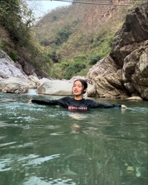 Srishte Kalia Instagram - I feel the best when im in water 🫧♥️

#instagram #instadaily #instaphoto #instapost #newpost #postinstagram #instafeed #feed #explorepage #random #picturedump #fyp #foryoupage