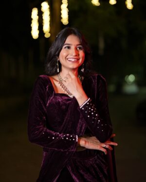 Srushti Ambavale Instagram - Dilwalon ki diwali 🪔❤️ diwali ki शुभकामनाये 🧨
MUA : @vaishnavi_auti_makeover
OUTFIT: @designertanu_
Click : @stories_by_sourabh143
Jwellery: @vishnusha_jewellery
#diwali #festival #photooftheday #photography #explore #cute