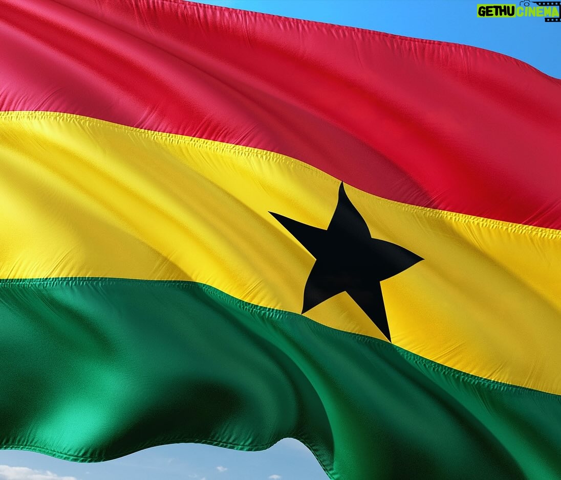 Stacy Amoateng - 5.8K Likes - Dr. Bawumia @mbawumia has earned my deepest respect by putting Ghana first by coming out early to concede to avoid unnecessary tensions and panic. This is what true leadership is about, respecting the mandate of the people.
Congratulations to JDM and NDC
We are one people 
Ghana first.

Ghana first. 
We are one people.