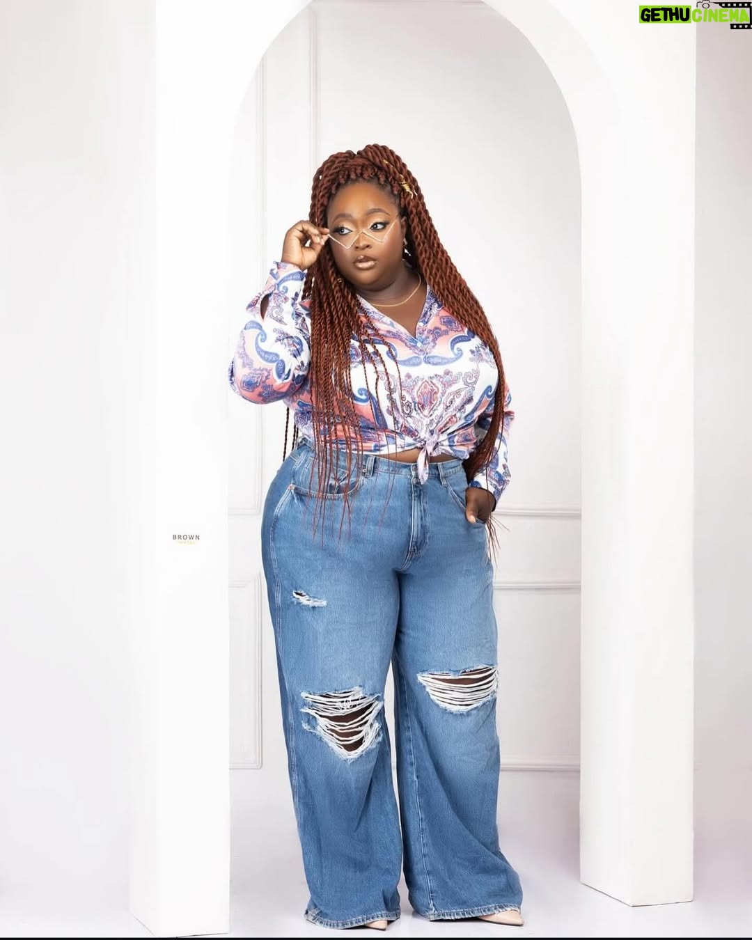 Stacy Amoateng - 1.4K Likes - Happy birthday dear @roselyn_ngissah . May the Lord continue to elevate and bless you. Love you .
