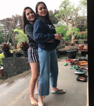 Stefhanie Zamora Husen Instagram - Selamat ulang tahun cantik ku yang udah bahagia di surga.
Kangen sekali Beee
I will always miss you, forever🐝🕊️🤍