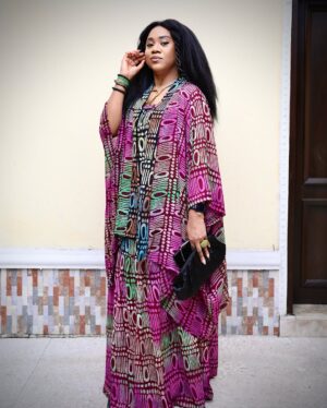 Stella Damasus Instagram - You4Me … But it’s really me for me 🤭 #YourWCW 😜 #WomanCrush #StellaDamasus
📸 @izzybelleimages. 💍 @trufacebygrace