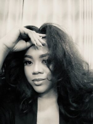 Stella Damasus Instagram - Hello Monday. #stelladamasus #blessed