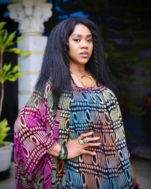 Stella Damasus Instagram - You4Me … But it’s really me for me 🤭 #YourWCW 😜 #WomanCrush #StellaDamasus
📸 @izzybelleimages. 💍 @trufacebygrace