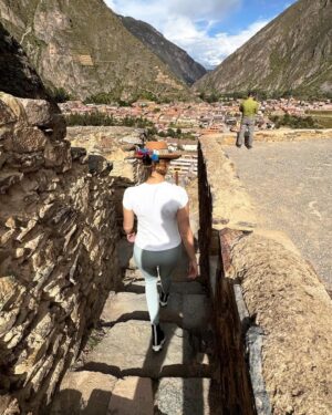 Stephania Duque Instagram - Perú
❤️🤍❤️