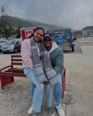 Stephanie Ndlovu Instagram - Dump 🌸🩷
