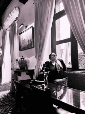 Stephanie Salas Instagram - Es un must de verano en cdmx visitar el emblemático restaurante #sanangelinn
“Una hacienda Colonial” que se inauguró en 1963, cuyo objetivo fué preservar la gastronomía Mexicana🇲🇽
Adoro este emblematico spot… principalmente por que conserva el recuerdo familiar de mi abuela doña #silviapinal ⭐️ con quien vivimos los mejores momentos disfrutando de las delicias de su Mexico querido✨
Hoy en día pensando en ella✨ me gusta sentarme a la mesa y descorchar un buen vino blanco… empezar con una excelente ensalada Hacienda 🥗 y como plato fuerte, Robalo al vino con alcachofas.
@salas_chef
#stephaniesalasphoto📷
#stephaniesalas
#mesonlouislatour
#mexico
#sanangel
#vinoblanco
#buenamesa
#gourmet