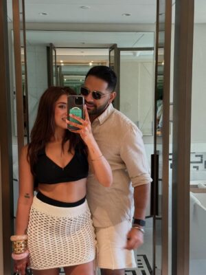 Sukhmani Gambhir Instagram - Dubai Dump 🩷