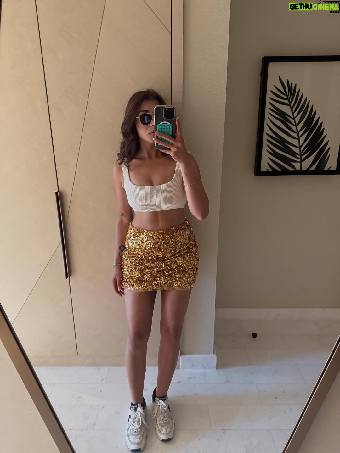 Sukhmani Gambhir - 21.7K Likes - Dubai Dump 🩷