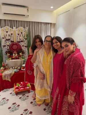 Sukhmani Gambhir Instagram - 🙏🏻🙏🏻🙏🏻