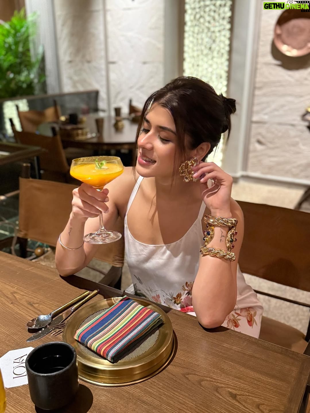 Sukhmani Gambhir - 18.7K Likes - Birthday Lunch made special by @loya.taj its More than a restaurant—Loya is a celebration of timeless recipes, soulful gatherings, and North India’s rich culinary spirit. 💫 #LoyaMumbai #TajMahalMumbai