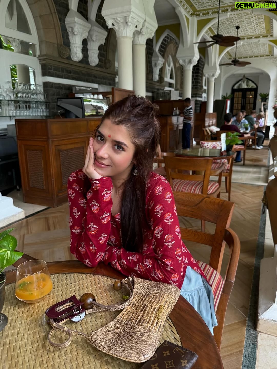 Sukhmani Gambhir - 31.7K Likes - Barish wala Birthday ❤️
My red kurti @_amaanyaa_