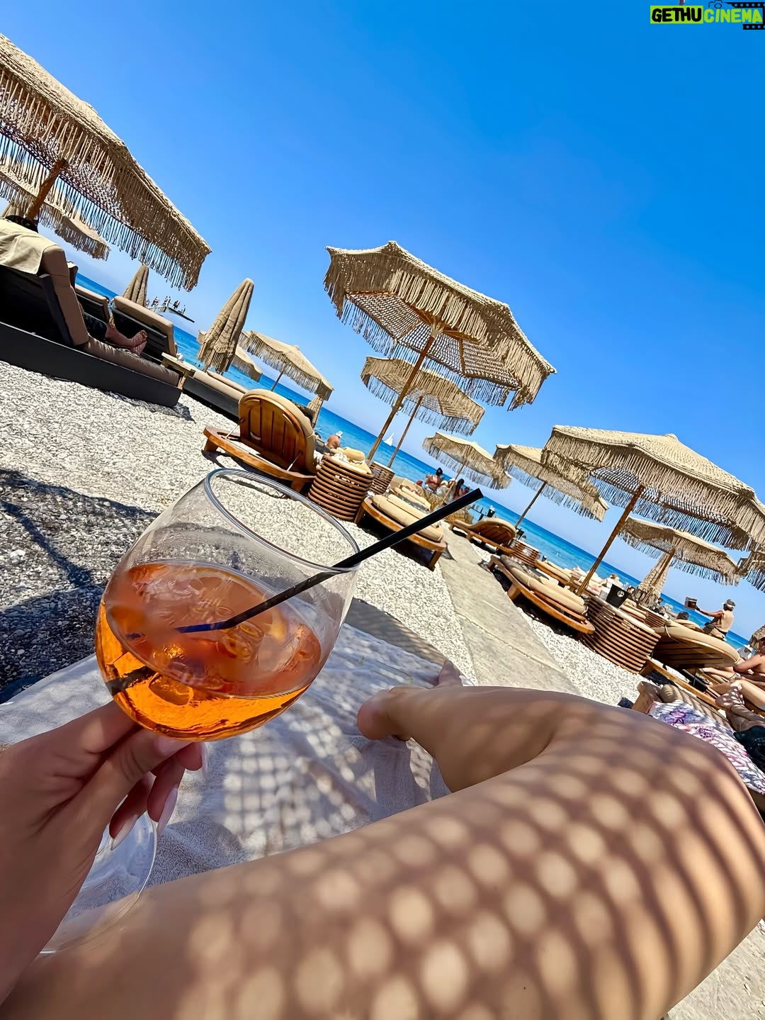 Sully Sáenz - 10.2K Likes - Disconnected from the world in the Mediterranean Sea… ⛵️ @virginvoyages 

@welovesatori 

#VirginVoyages #ad #resilientlady #bookedbysatori #sailing #cruise #turkey #greekislands #mediterraneancruise #luxurycruise