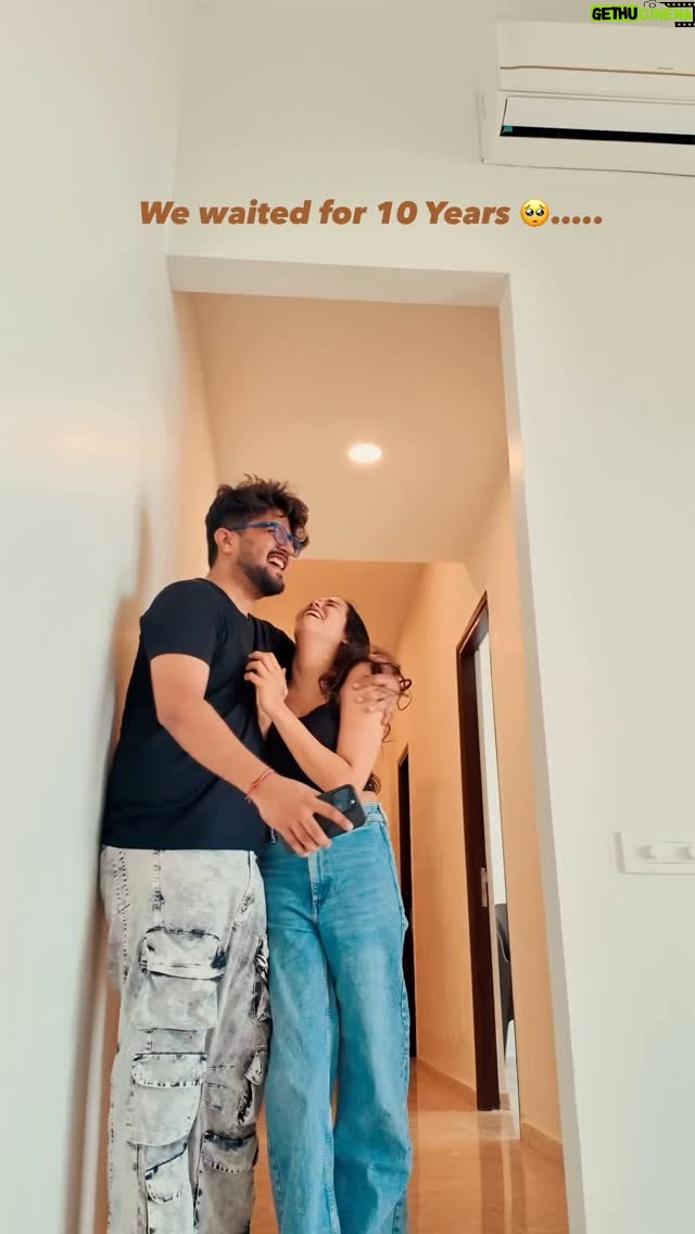 Suman Kothari - 243.1K Likes - They said it wouldn’t be easy…
but @thatsmeaman and I believed in our love more than the noise around us. Today, as we step into the home we dreamed of for years, my heart is full. Every struggle, every tear, every late-night prayer led us here. This isn’t just a house, it’s proof that when you hold on to what you love and never give up, miracles happen. We never had a Plan B. We didn’t need one. Plan A was love, and love brought us home.
.
.
P.s : Pyaar mai Ghar toh hogya abh Interior ke paise nahi bache 😂 
Any brand’s willing to collaborate?🤪🤣
.
.
#Dreamhome#movingin#together#newhome#interior#creator
