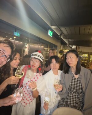 Suman Kothari Instagram - Sydney Diaries 🇦🇺✨
Stayed at the stunning Crown Sydney with unreal sunset views from the room 🌇, dined like royalty at some fab 5-star spots 🍷🍽️, and soaked in the best of both worlds — luxe & laid-back.
From walking the iconic Harbour Bridge to chilling by the beach 🌊, wandering through museums 🖼️, garden strolls 🌿, and sipping coffee that could heal a bad day ☕ — Sydney served vibes only.
Breakfast with Koalas in the morning, cocktails by night — can we make this a lifestyle pls? 😍
Trip with @sydney @visitnsw
#SydneyAdventures #LuxuryMeetsChill #CrownSydneyViews #KoalasAndCocktails #TravelWithMe