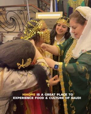 Suman Kothari Instagram - From royal welcomes to unforgettable friendships but let’s be real, the food stole the show! Saudi Arabia surprised us with its incredible hospitality and even more incredible VEG options. From spice-packed local dishes to lavish feasts, every bite was a celebration. Swipe through to taste the magic!
@visitsaudi @viakonnect 
#VegInSaudi #FoodieAdventures #SaudiArabiaEats #RoyalHospitality #travelfortaste#SaudiArabia#Jeddah#Riyadh