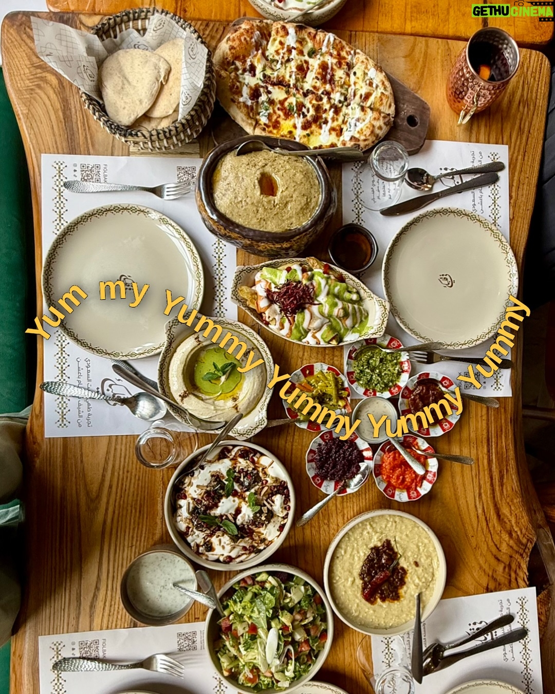 Suman Kothari - 7.2K Likes - From royal welcomes to unforgettable friendships but let’s be real, the food stole the show! Saudi Arabia surprised us with its incredible hospitality and even more incredible VEG options. From spice-packed local dishes to lavish feasts, every bite was a celebration. Swipe through to taste the magic!
@visitsaudi @viakonnect 
#VegInSaudi #FoodieAdventures #SaudiArabiaEats #RoyalHospitality #travelfortaste#SaudiArabia#Jeddah#Riyadh
