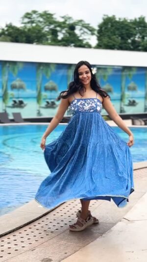 Suman Kothari Instagram - I thought i was only booking a flight but …
Flights? ✅ Hotels? ✅ IndiGo BluChips? ✅
Now you can book your stays on goIndiGo.in and earn points for free flights.
Because with @indigo.6e … we’re flying and sleeping in style. ✨✈️🏨