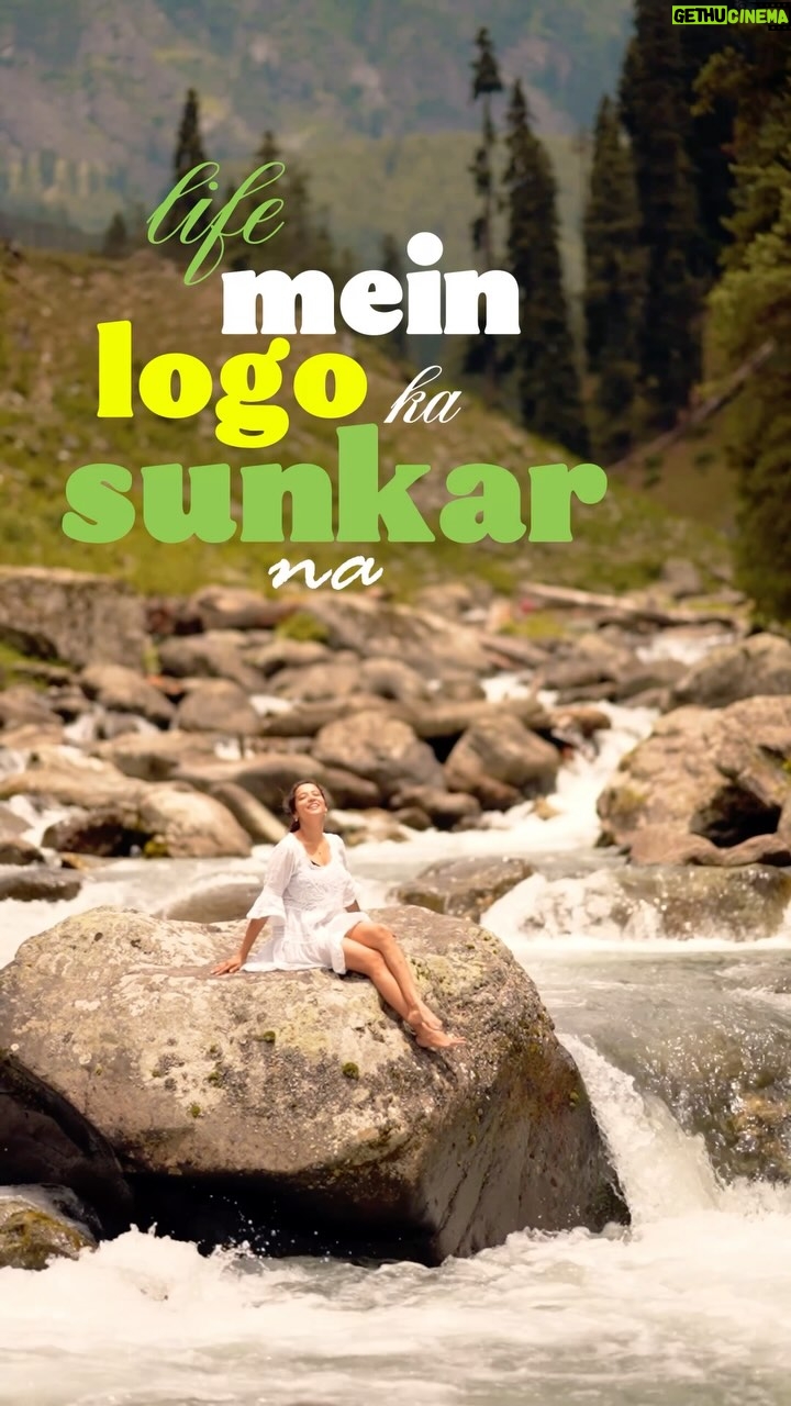 Suman Kothari - 74.9K Likes - Sachme kaafi late samaj aaya ke kuch log hote hi Chu*** hai inpe dhyaan dene ki zarurat nahi, trust me ek jataa hai toh dusts aajata hai aur tum paisa nahi hai ke tum sabko pasand aao toh definitely there will be someone jo pichese tumhari burai karega… so apni Mental peace ki MBA math karo aur khudpe focus karo taaki inlogo ki aawaz tum tak poche hi nahi kyuki inki faltu baatein kabhi khatam nahi hogi..
.
Share it to someone jisko ye sunne ki bohot zarurat hai❤️…