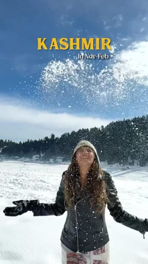 Suman Kothari Instagram - Yrrrrrrrr ek ghar toh chhaiye muje Kashmir mai😭😭
Aaplog batao are you planning a trip to Kashmir this winter ??