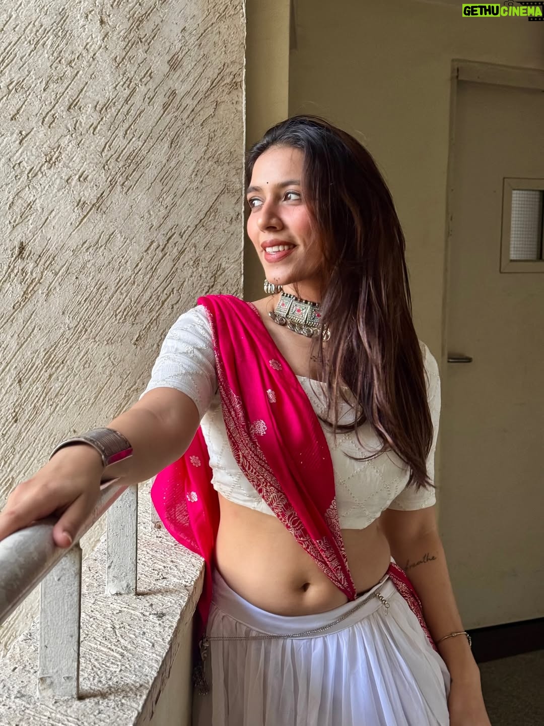 Suman Modi - 16.3K Likes - 💖✨

#navratri #garba #ootd #sumanmodi