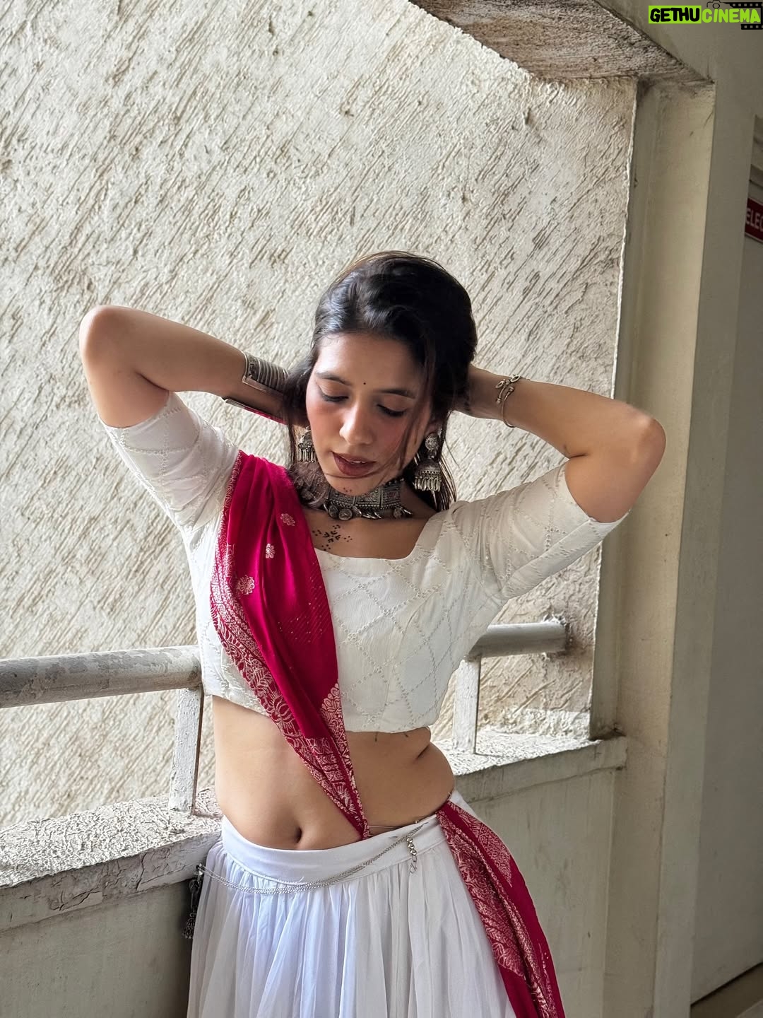 Suman Modi - 16.3K Likes - 💖✨

#navratri #garba #ootd #sumanmodi