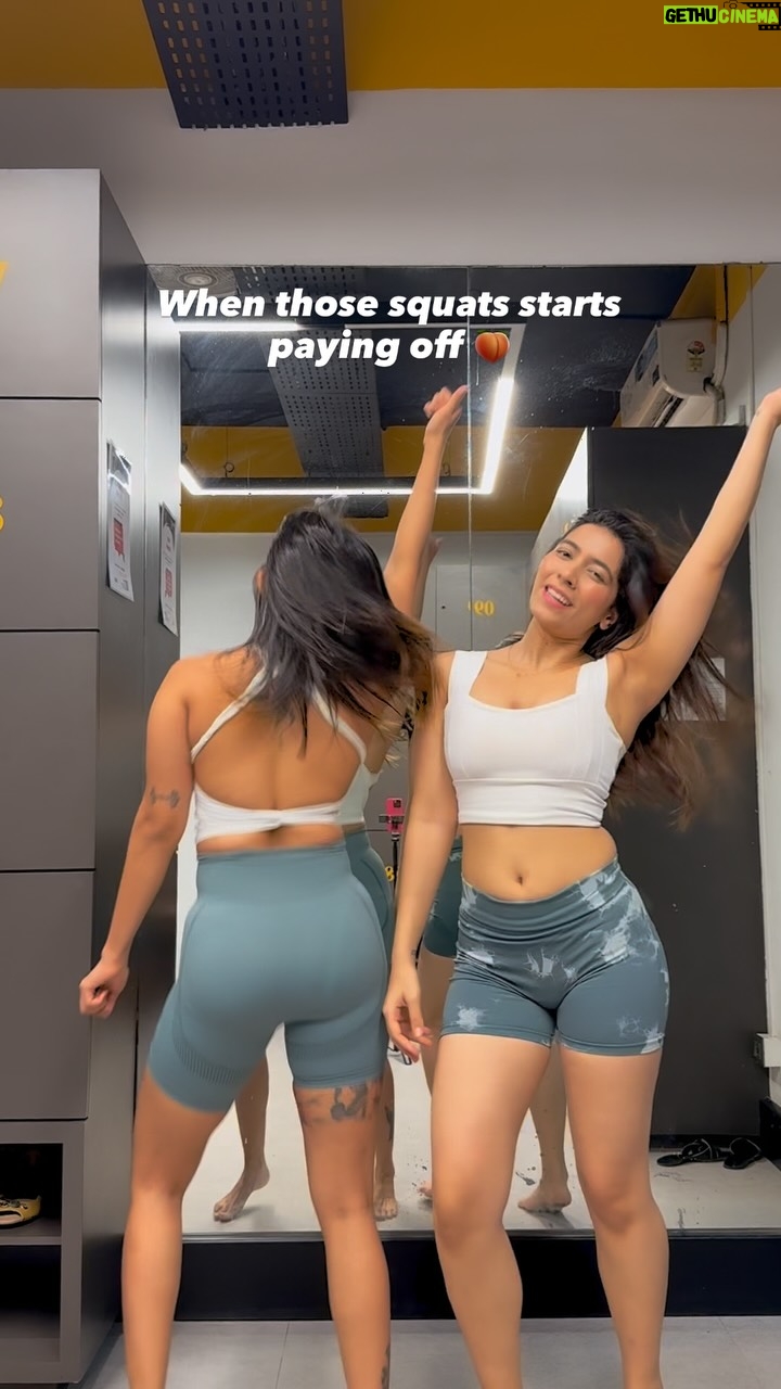 Suman Modi - 23.5K Likes - Thumak Thumak 👯‍♂️

#sumanmodi #heenajain #thumakthumak #fitness #happydance