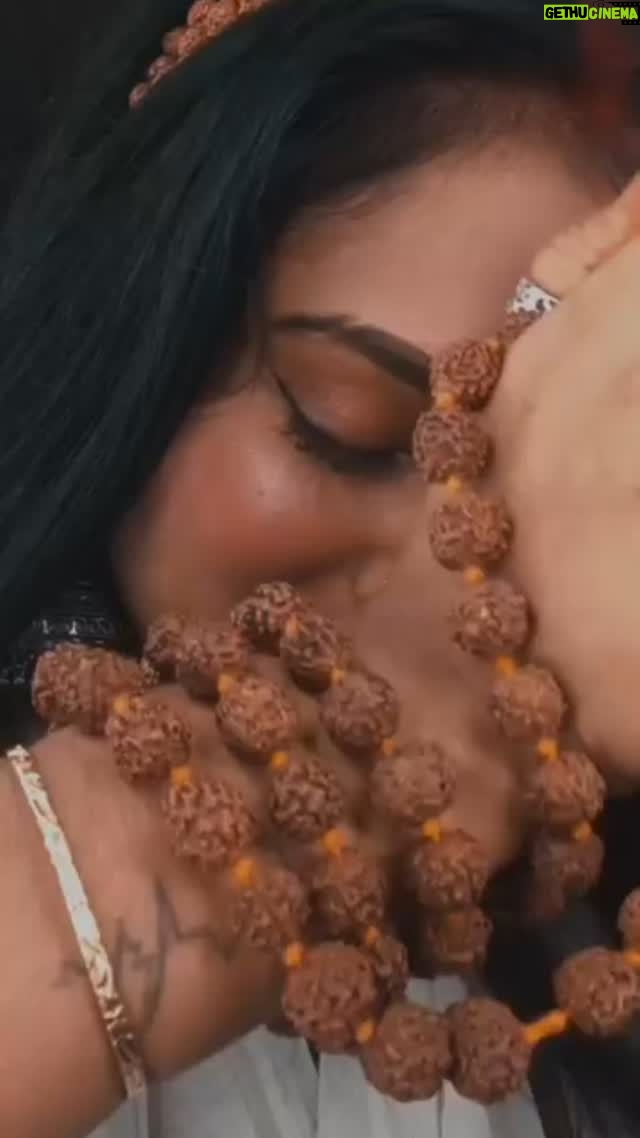 Suman Shah - 4.8K Likes - 