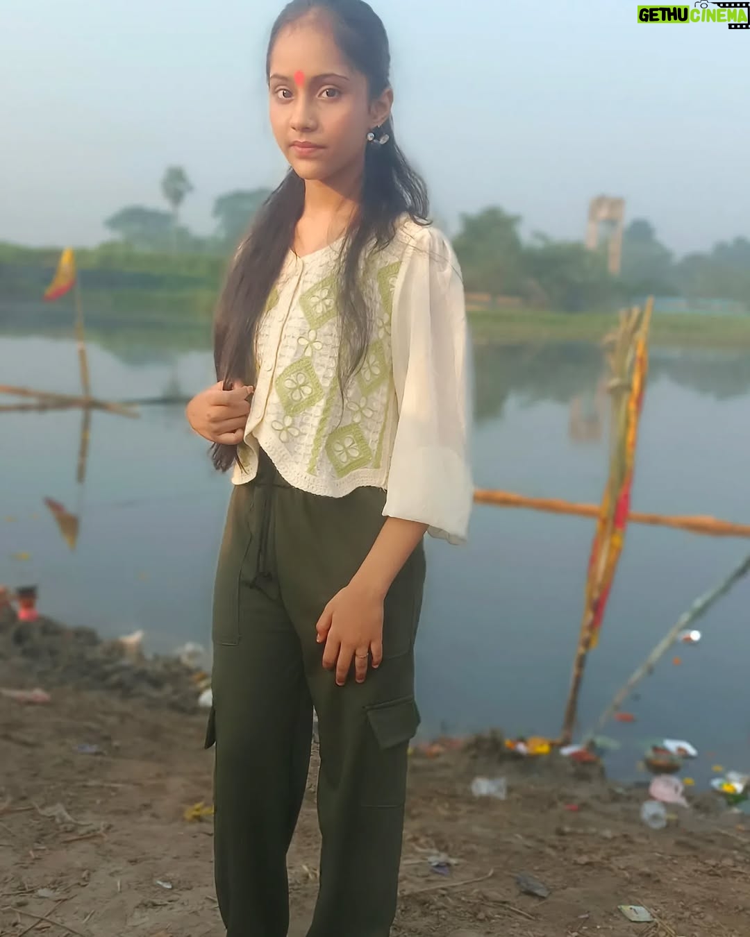 Suman Shah - 7.2K Likes - Jai chhathi Maiya......🙏🚩🪔
